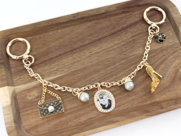 Handbag Charm White Heart or Cameo