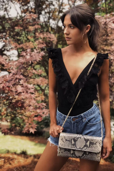 Gia Small Python Pochette