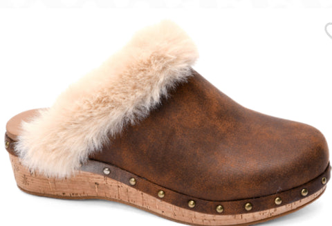 Corky's Just for Fun Tan with Fur