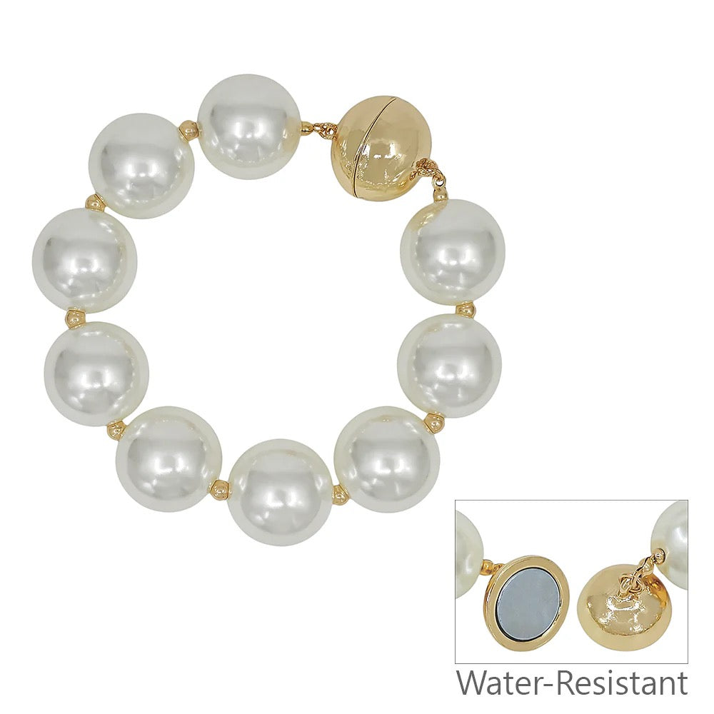 WH Bracelet 20MM Pearl and Gold with Magnetic Clasp B-2392G